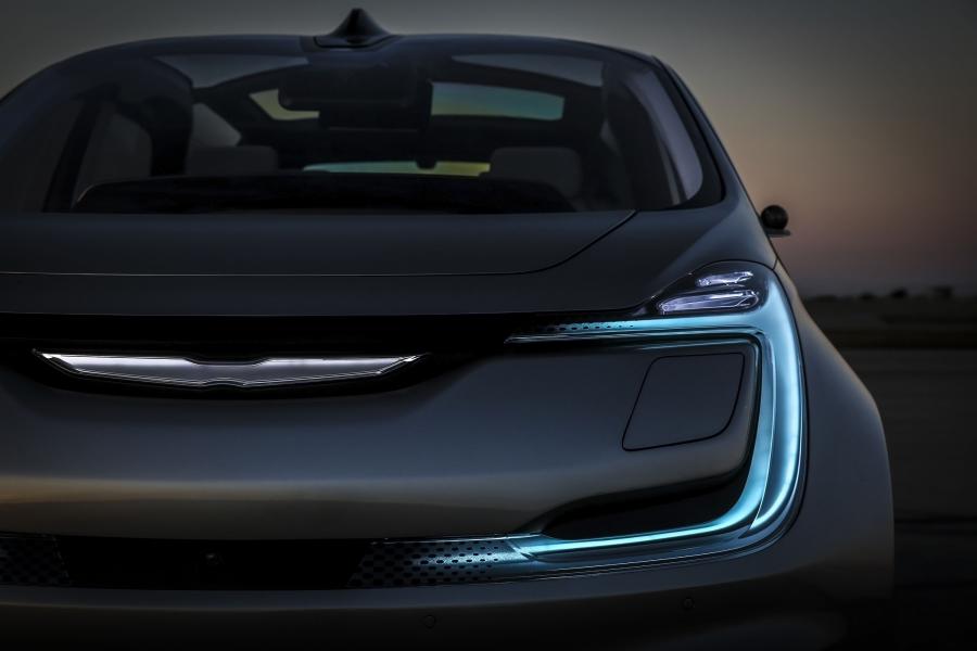 Детали экстерьера Chrysler Portal Concept 2017 года  (фото 19 из 46)